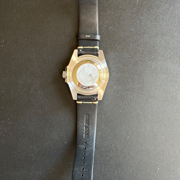 Seiko Limited Edition Orange and Black Watch - Picture 5 of 5